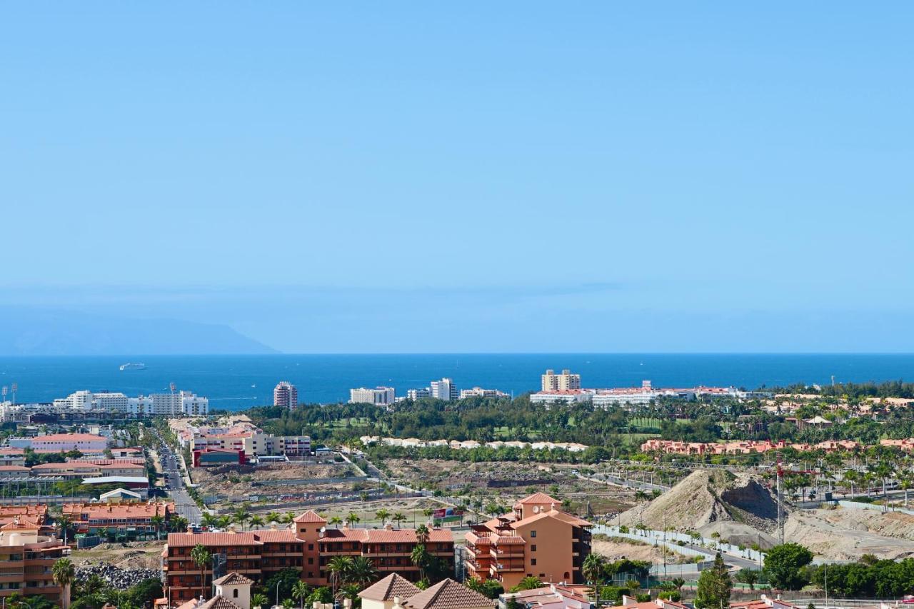 Sunset In The Heights Ocean View - Heated Pool Los Cristianos (Tenerife) Exterior foto